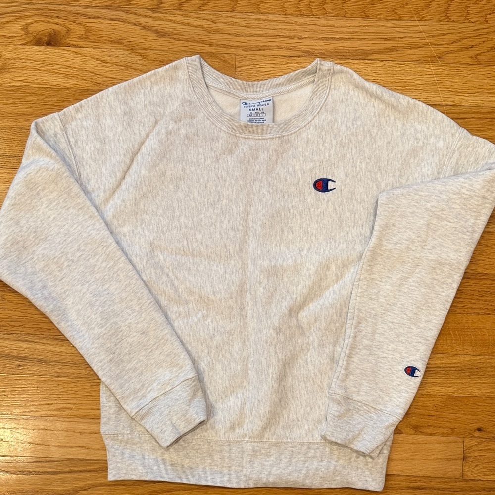 Champion Light Gray Crewneck Sweater